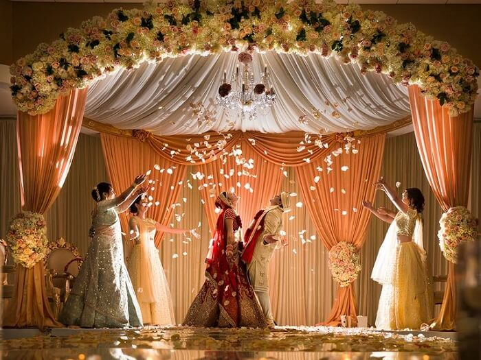 Creative Dreamz wedding photography stage coverage
